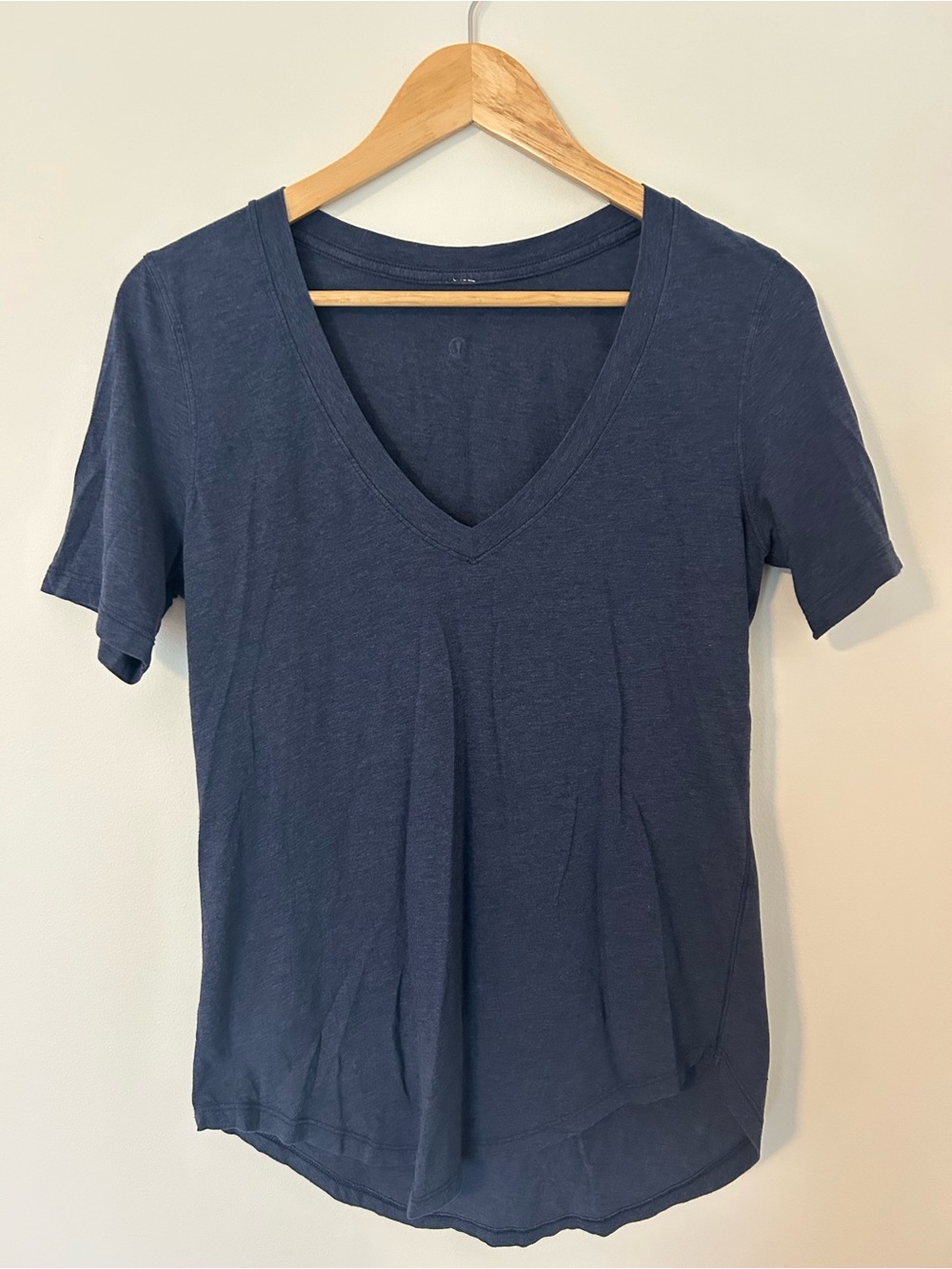 Lululemon Heathered V Neck Tee